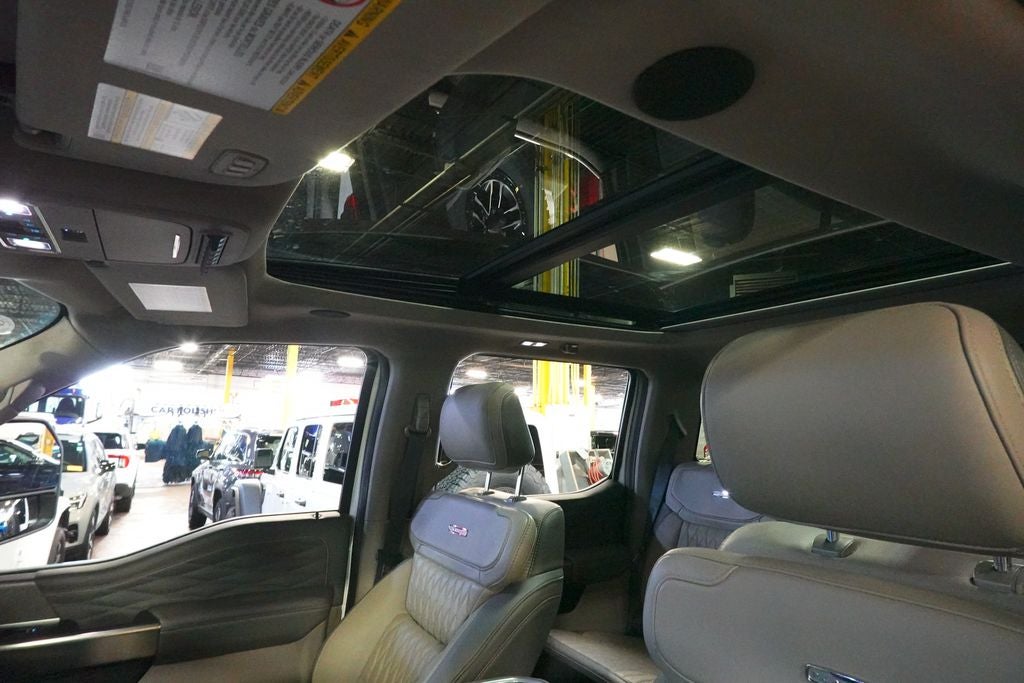 2025 Ford F-350SD Platinum