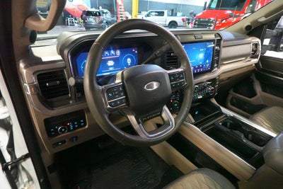 2025 Ford F-350SD Platinum