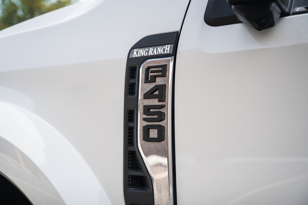 2025 Ford F-450SD King Ranch DRW
