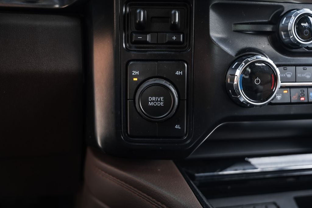 2025 Ford F-450SD King Ranch DRW