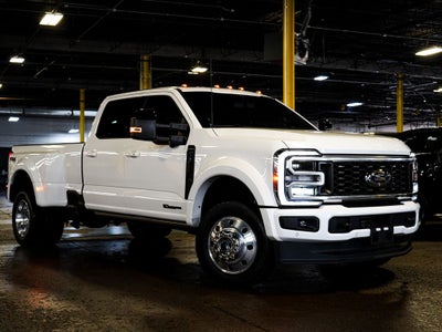2025 Ford F-450SD Platinum