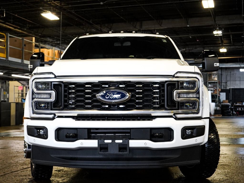 2025 Ford F-450SD Platinum