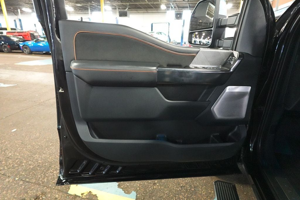2023 Ford F-450SD Platinum