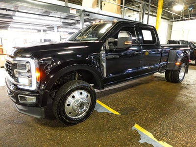 2023 Ford F-450SD Platinum