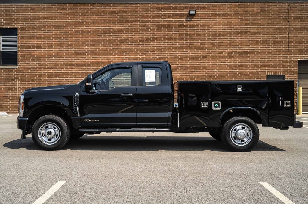 2025 Ford F-350SD XL