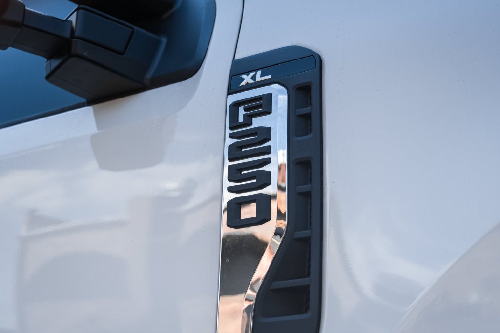 2025 Ford F-250SD XLT