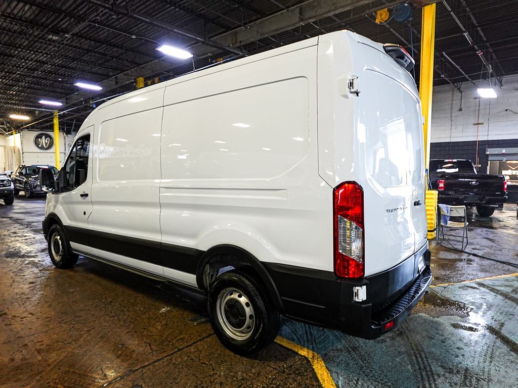 2023 Ford Transit-250 Base