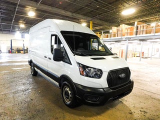 2022 Ford Transit-250 Base