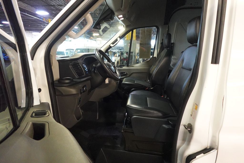 2022 Ford Transit-250 Base