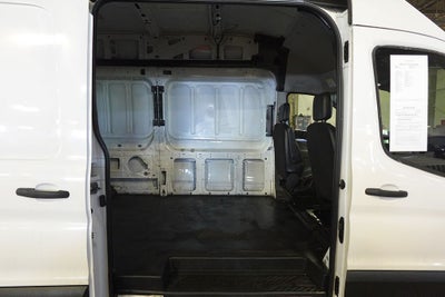 2022 Ford Transit-250 Base
