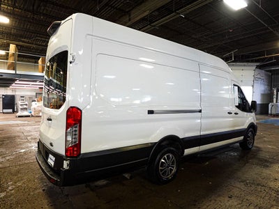 2022 Ford Transit-250 Base