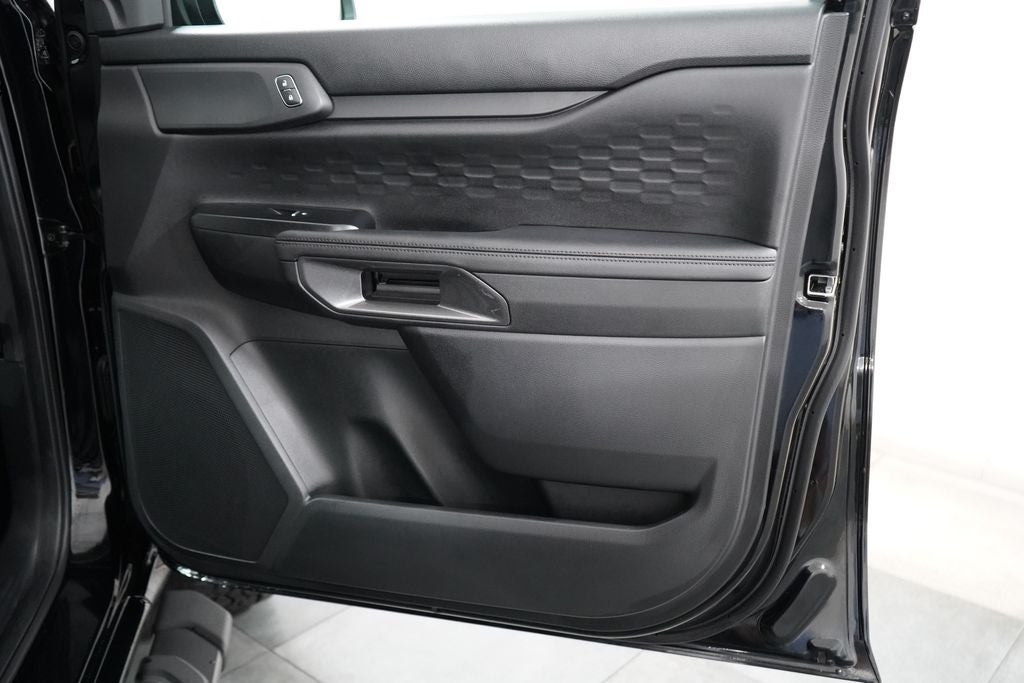 2025 Ford Ranger XLT - Photo 25