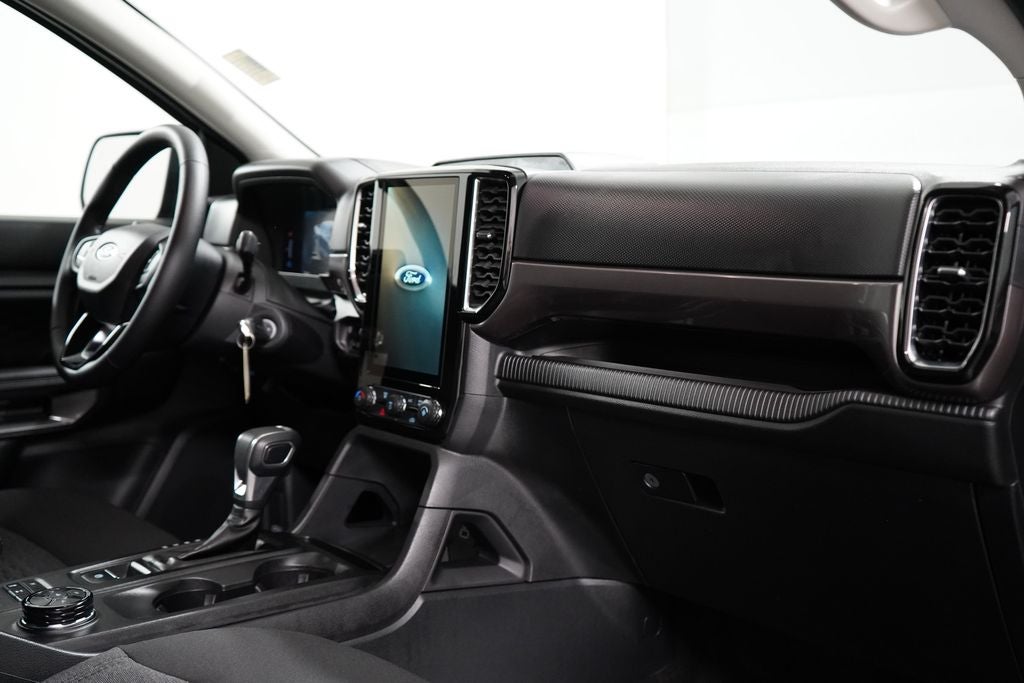 2025 Ford Ranger XLT - Photo 30