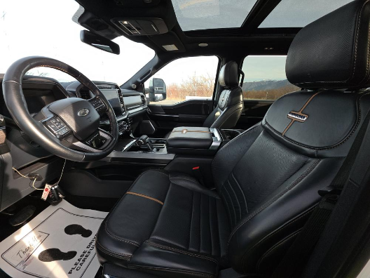 2023 Ford F-150 Platinum