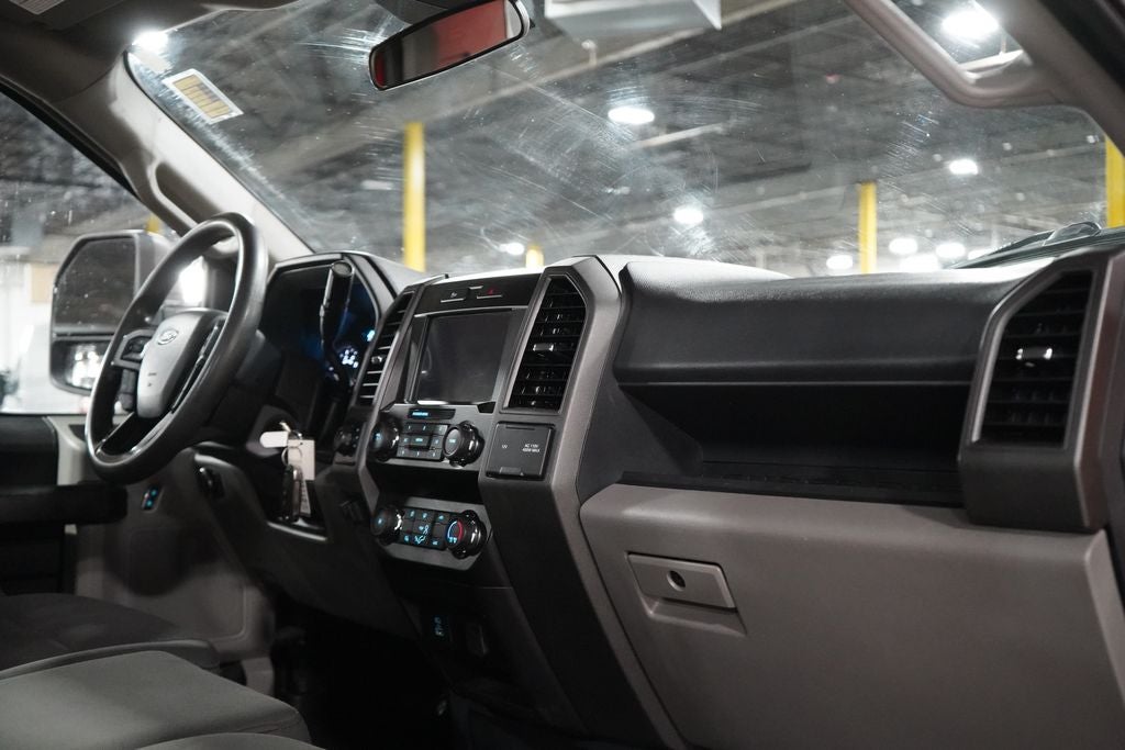 2022 Ford F-350SD XL