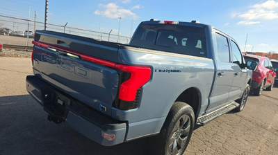 2023 Ford F-150 Lightning Lariat