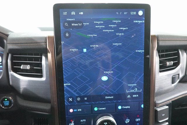 2023 Ford F-150 Lightning Lariat