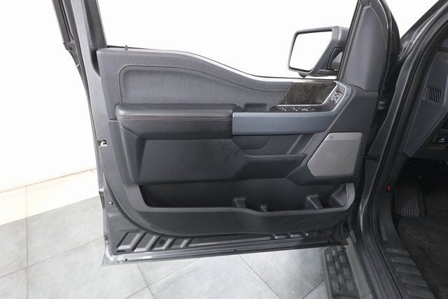 2023 Ford F-150 Lightning Lariat