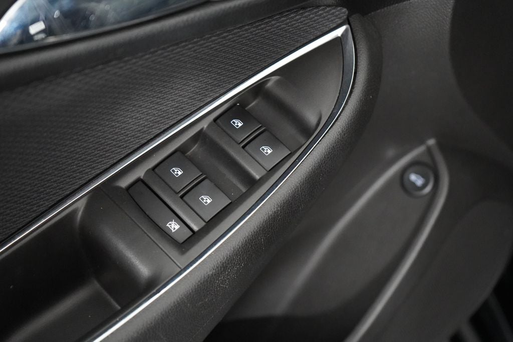 2018 Chevrolet Cruze LS