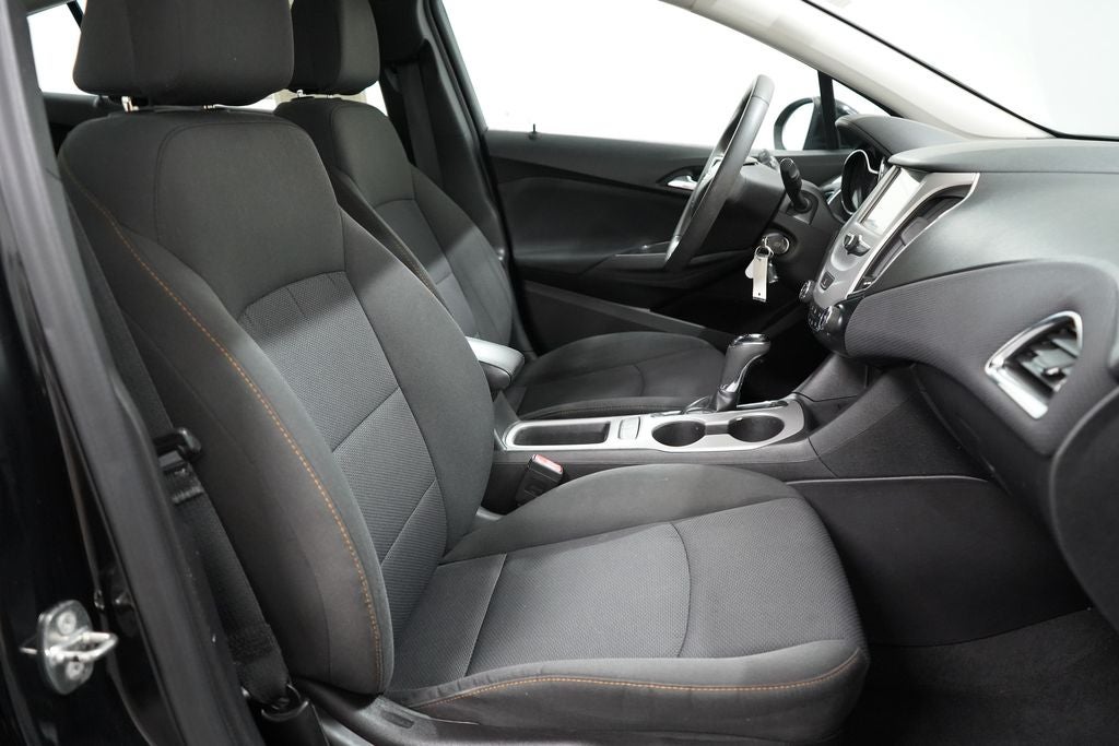 2018 Chevrolet Cruze LS