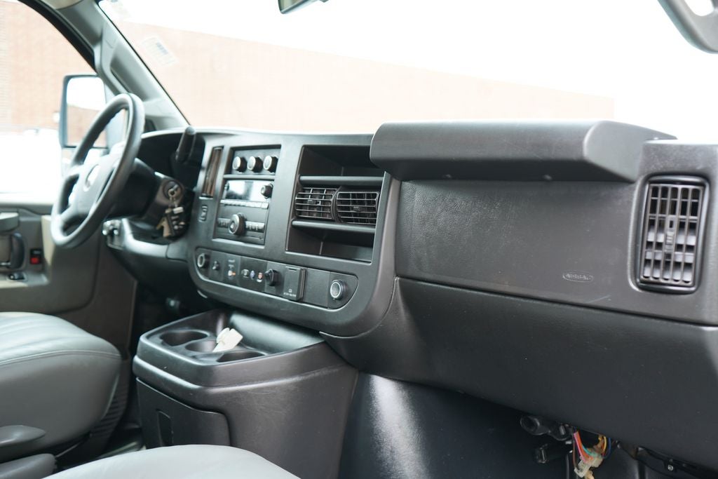 2020 Chevrolet Express 3500 Work Van Cutaway