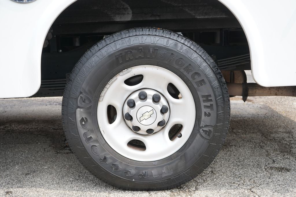2020 Chevrolet Express 3500 Work Van Cutaway