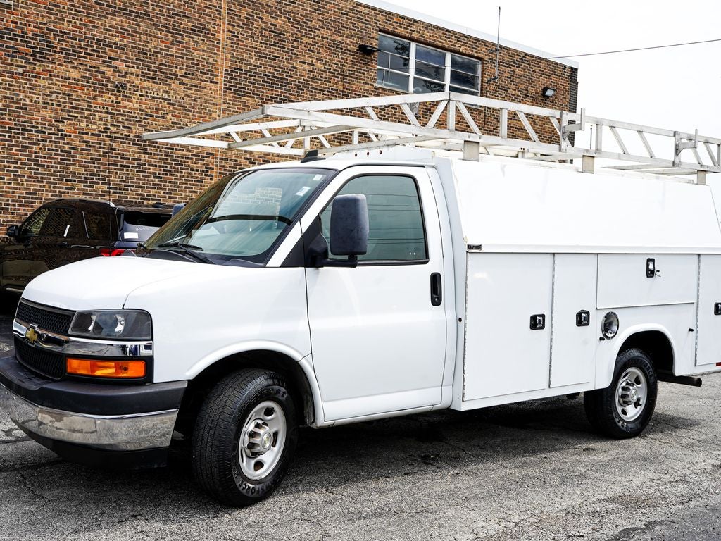 2020 Chevrolet Express 3500 Work Van Cutaway