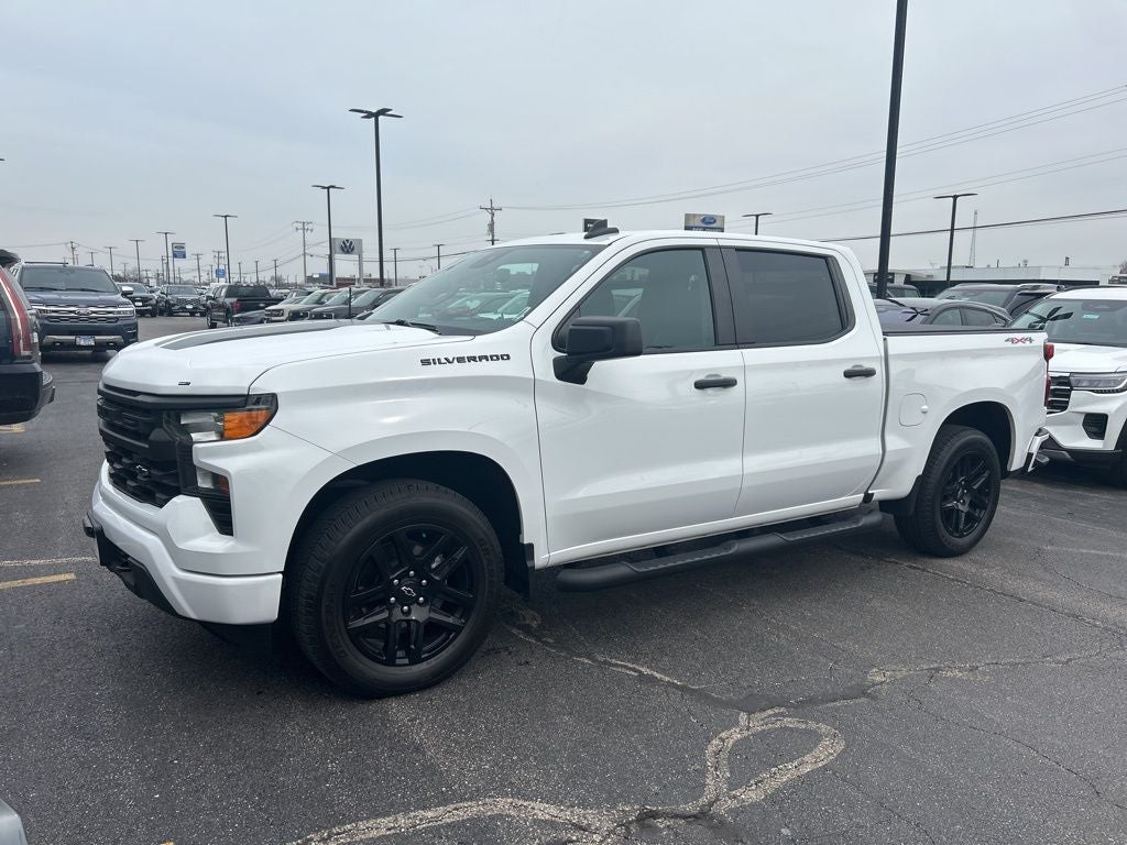 2023 Chevrolet Silverado 1500 Custom