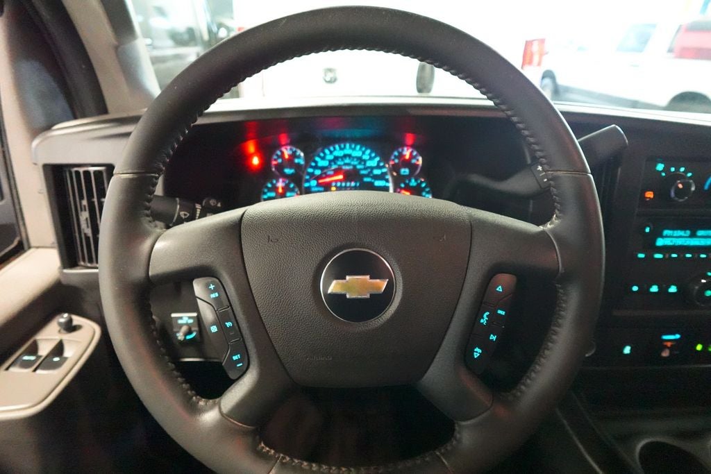 2023 Chevrolet Express 2500 Work Van Cargo