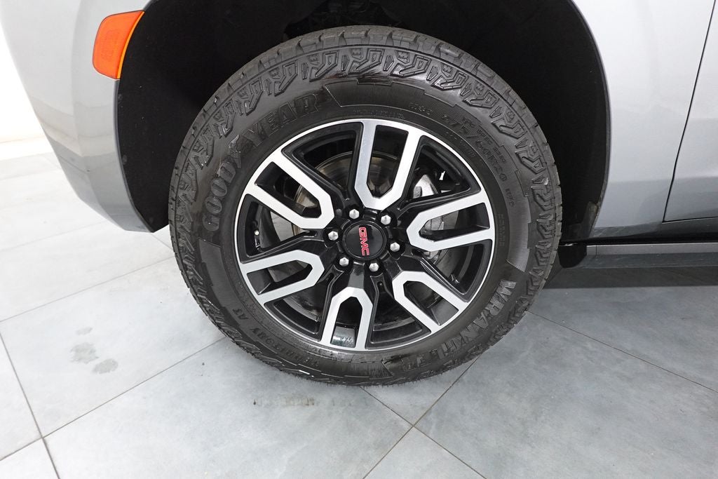 2024 GMC Yukon AT4