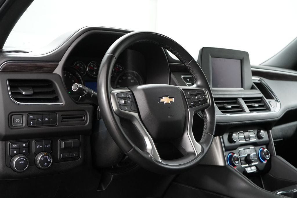 2023 Chevrolet Suburban LS