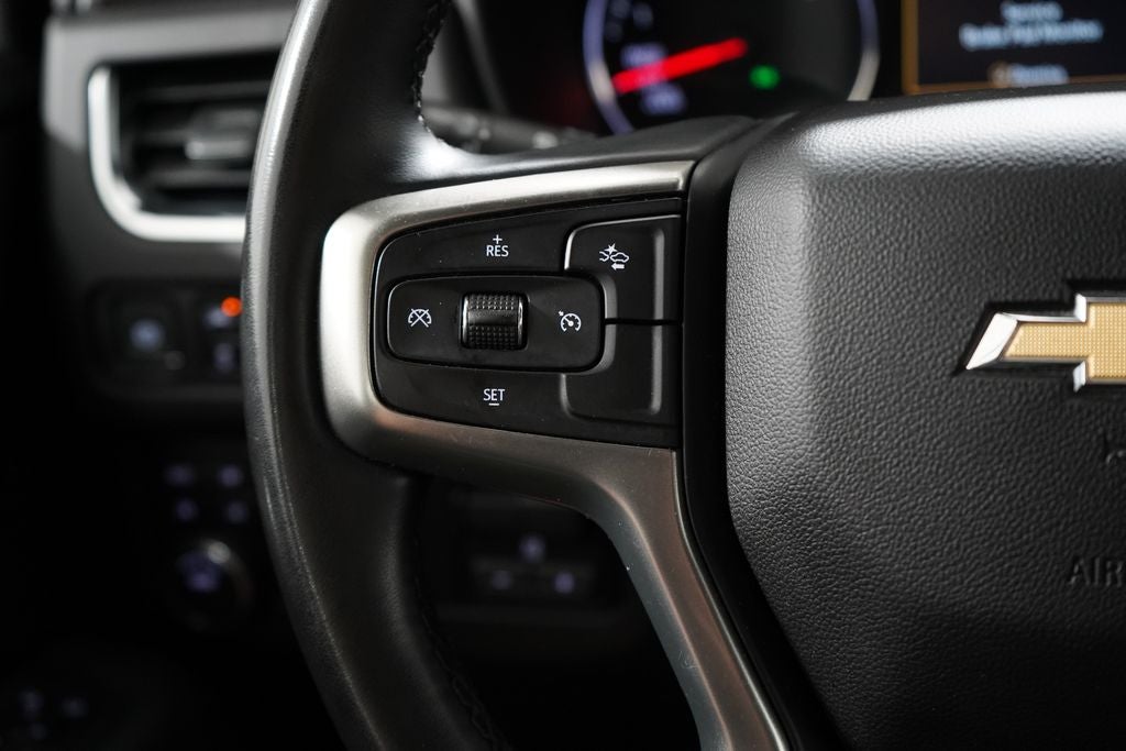 2023 Chevrolet Suburban LS