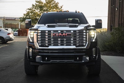 2025 GMC Sierra 2500HD Denali