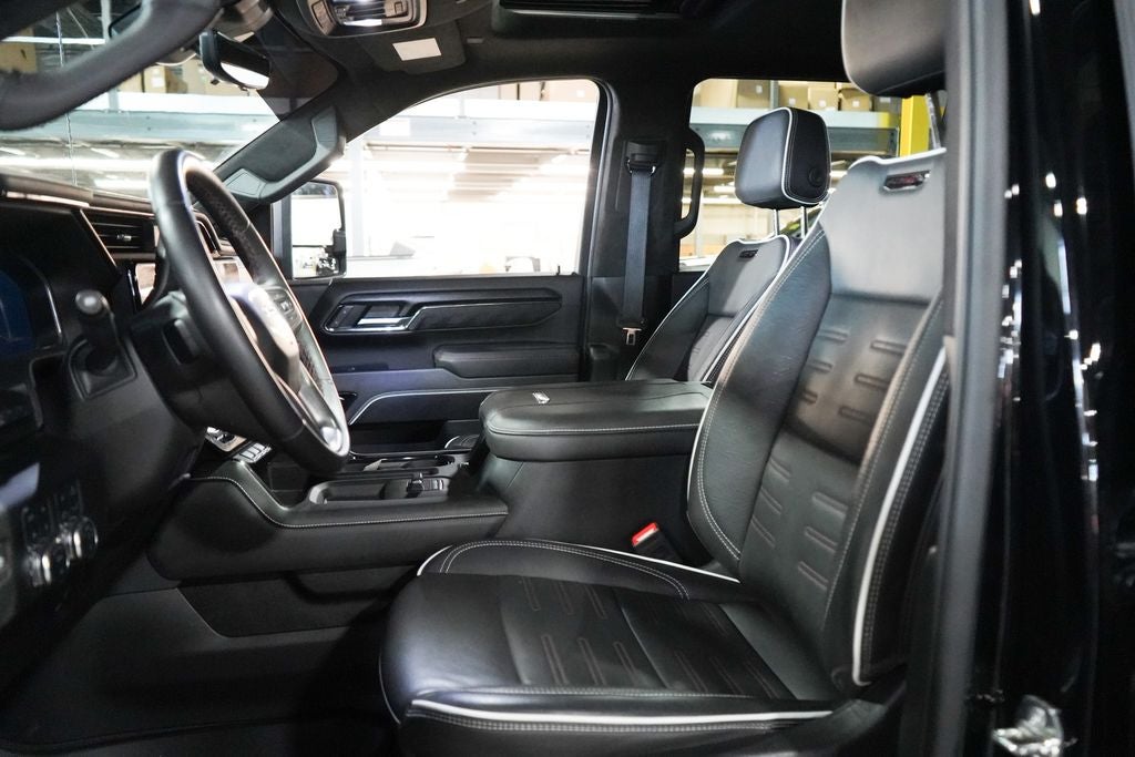2025 GMC Sierra 2500HD AT4X