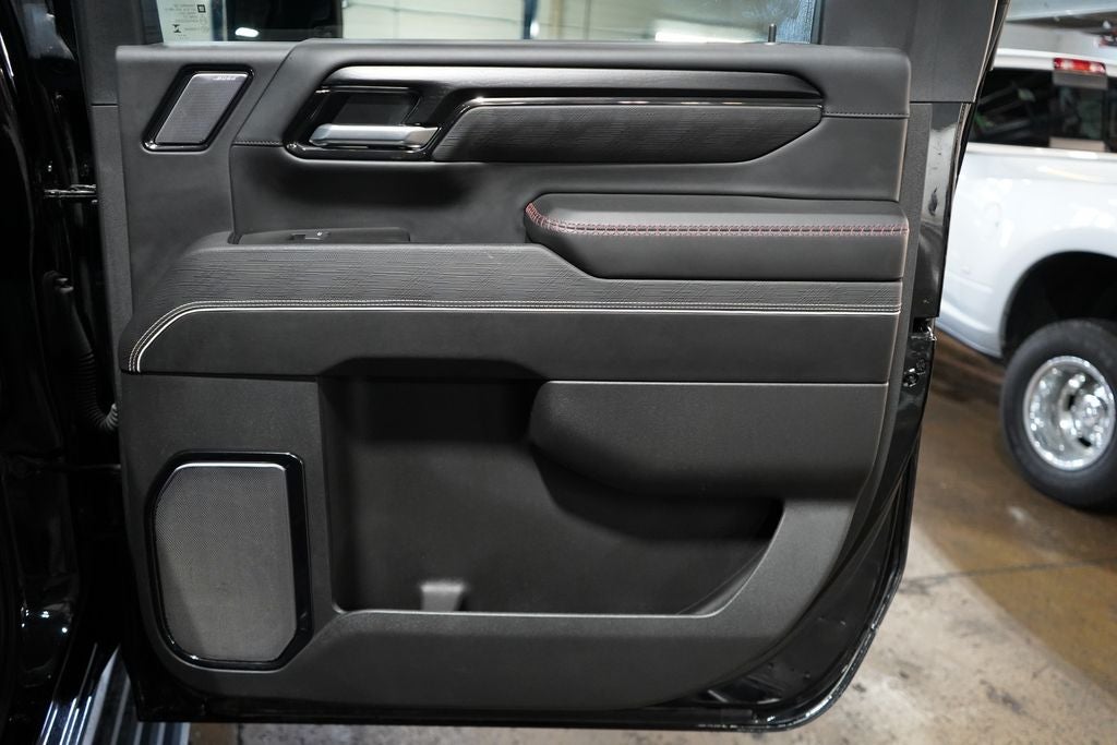 2025 GMC Sierra 2500HD AT4X