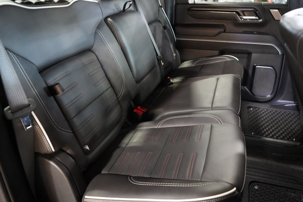2025 GMC Sierra 2500HD AT4X