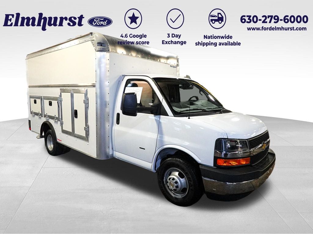 2022 Chevrolet Express 3500 Work Van Cutaway