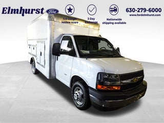 2022 Chevrolet Express 3500 Work Van Cutaway