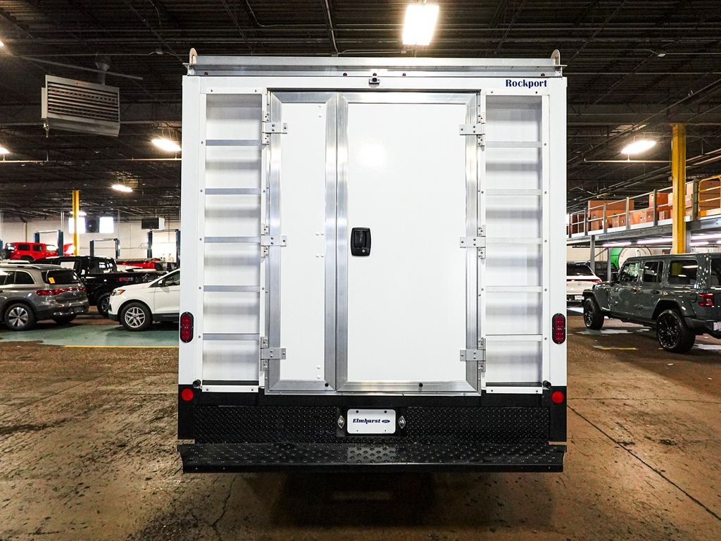 2022 Chevrolet Express 3500 Work Van Cutaway