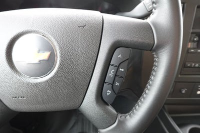 2022 Chevrolet Express 3500 Work Van Cutaway
