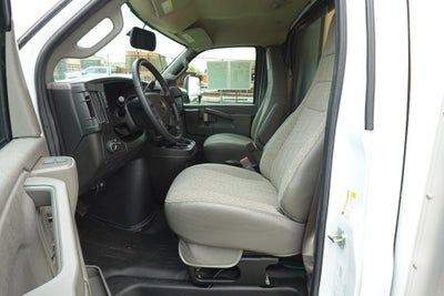 2022 Chevrolet Express 3500 Work Van Cutaway