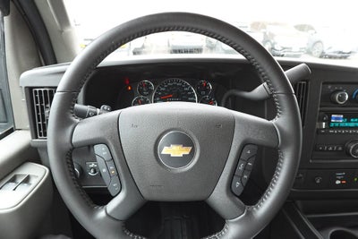 2022 Chevrolet Express 3500 Work Van Cutaway