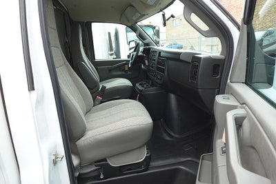 2022 Chevrolet Express 3500 Work Van Cutaway