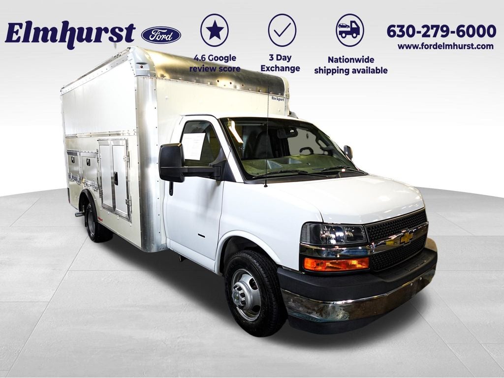 2022 Chevrolet Express 3500 Work Van Cutaway
