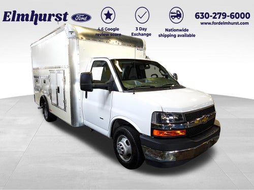 2022 Chevrolet Express 3500 Work Van Cutaway