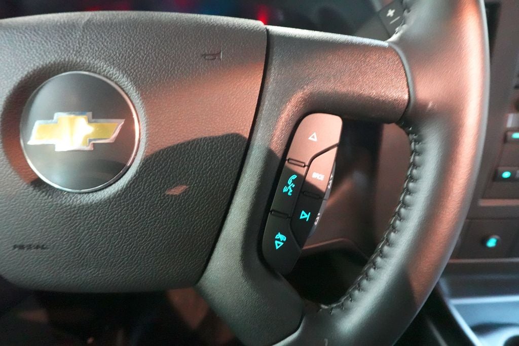 2022 Chevrolet Express 3500 Work Van Cutaway