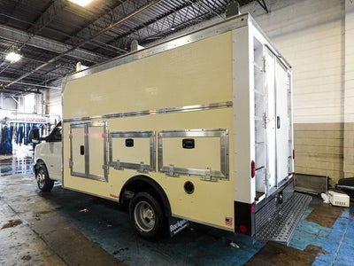 2022 Chevrolet Express 3500 Work Van Cutaway