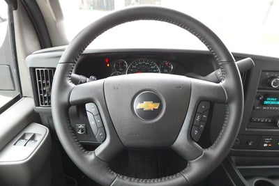 2022 Chevrolet Express 3500 Work Van Cutaway