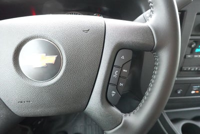 2022 Chevrolet Express 3500 Work Van Cutaway