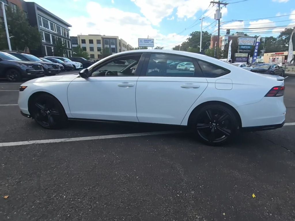 2023 Honda Accord Hybrid Sport-L